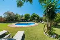 Holiday rentals in Finca can diego
