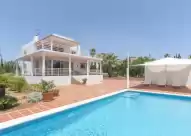 Holiday rentals in Villa jesus