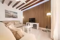 Holiday rentals in Casa mercat