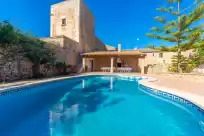 Holiday rentals in S'alqueria rotja