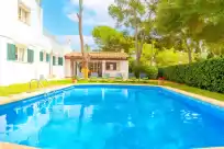 Holiday rentals in Can ferrer (cala d'or)