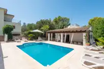 Holiday rentals in Ca na matas