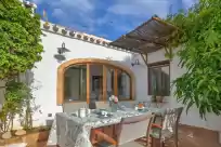 Holiday rentals in El tresor