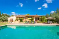 Holiday rentals in Son garreta