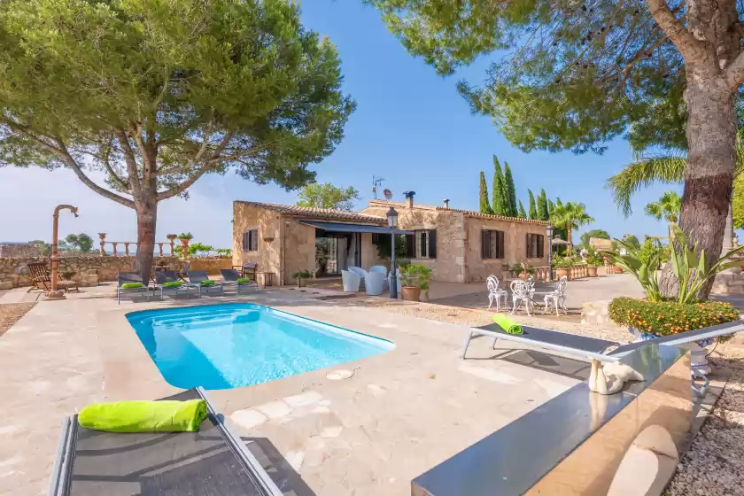 Holiday rentals in Banc doli