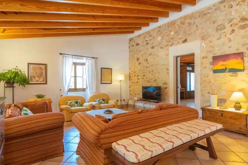 Holiday rentals in Sa mata grossa, Campanet