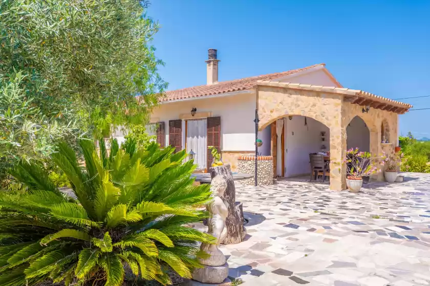 Holiday rentals in Villa fernando, Manacor