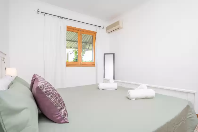 Holiday rentals in Villa fernando, Manacor