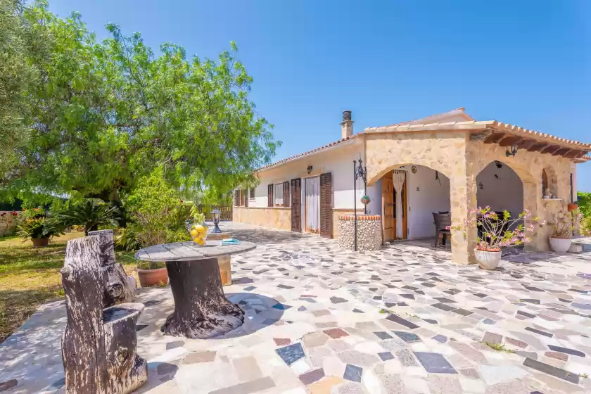 Holiday rentals in Villa fernando, Manacor