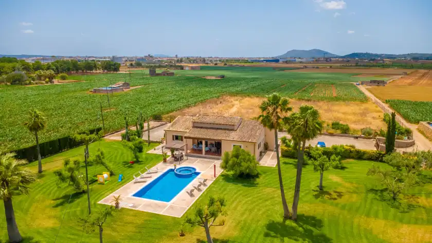Holiday rentals in Son crestes, Sa Pobla
