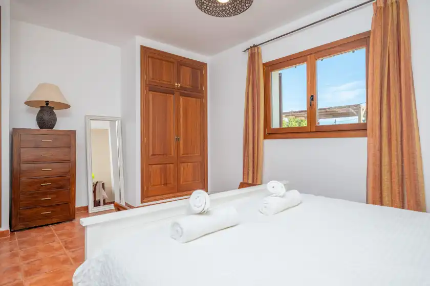 Holiday rentals in Son crestes, Sa Pobla
