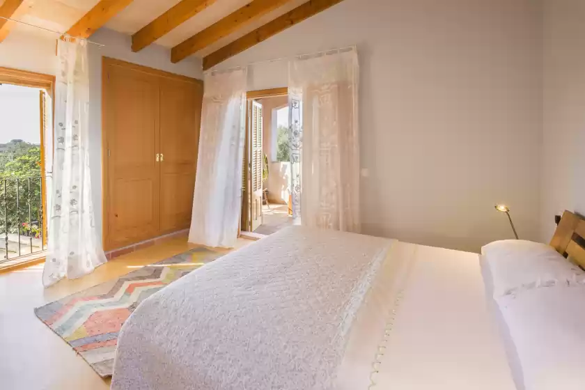 Holiday rentals in Ca na carme, Campos