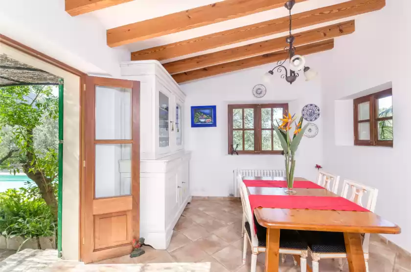 Holiday rentals in S'olivaret, Fornalutx
