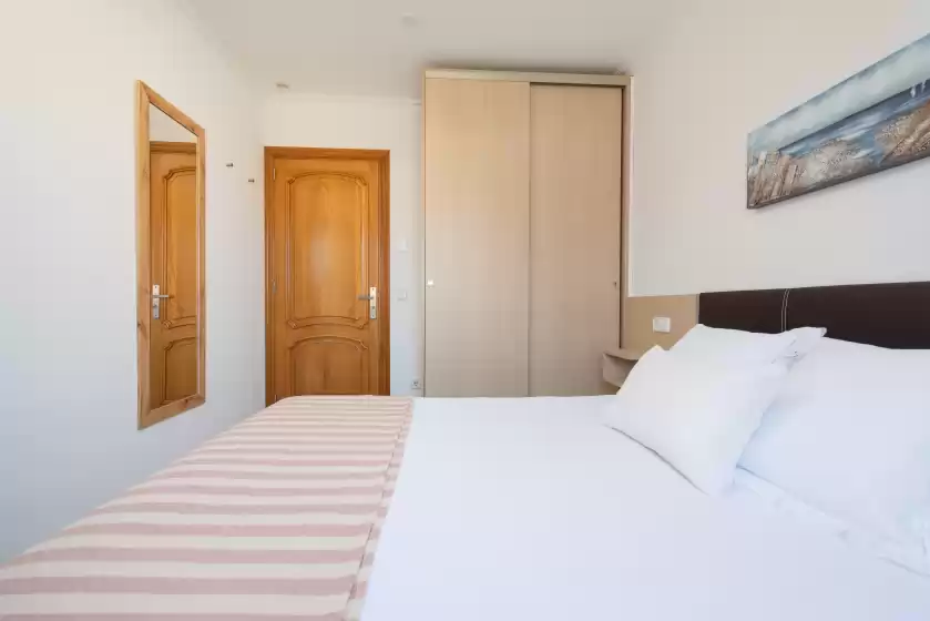 Holiday rentals in Villa isabel, Platja de Muro