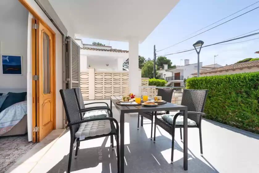 Holiday rentals in Villa isabel, Platja de Muro