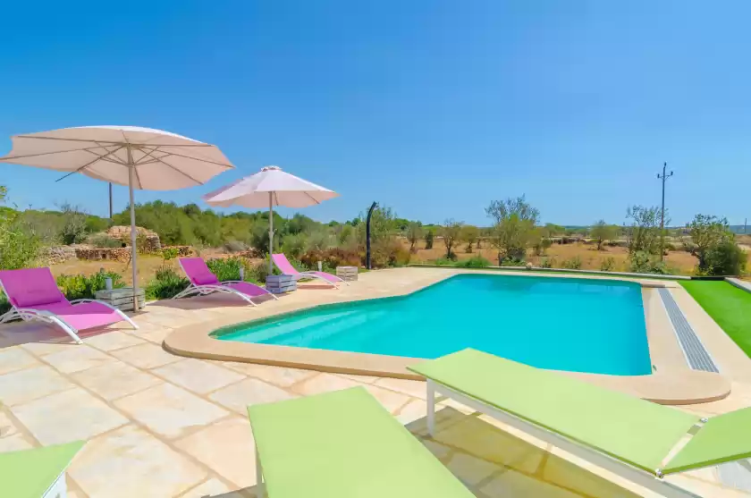 Holiday rentals in Can xesquet (pleta morell), ses Salines