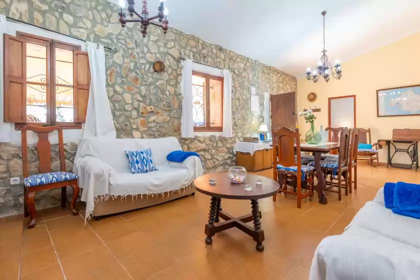 Holiday rentals in Finca can calisto, Inca