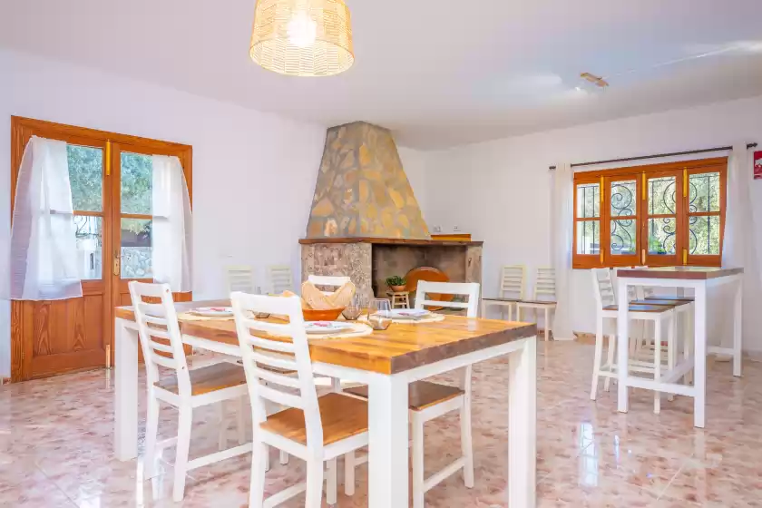 Holiday rentals in Ca na flores, Llubí