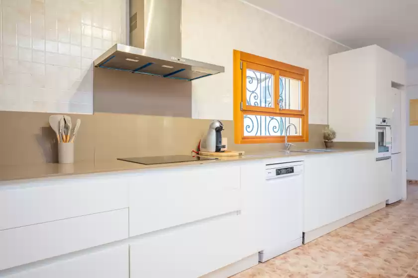 Holiday rentals in Ca na flores, Llubí