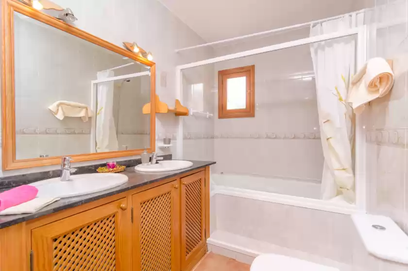 Holiday rentals in Es cipresos, Porto Cristo
