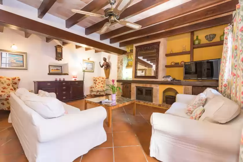 Holiday rentals in Ca na joia, Andratx