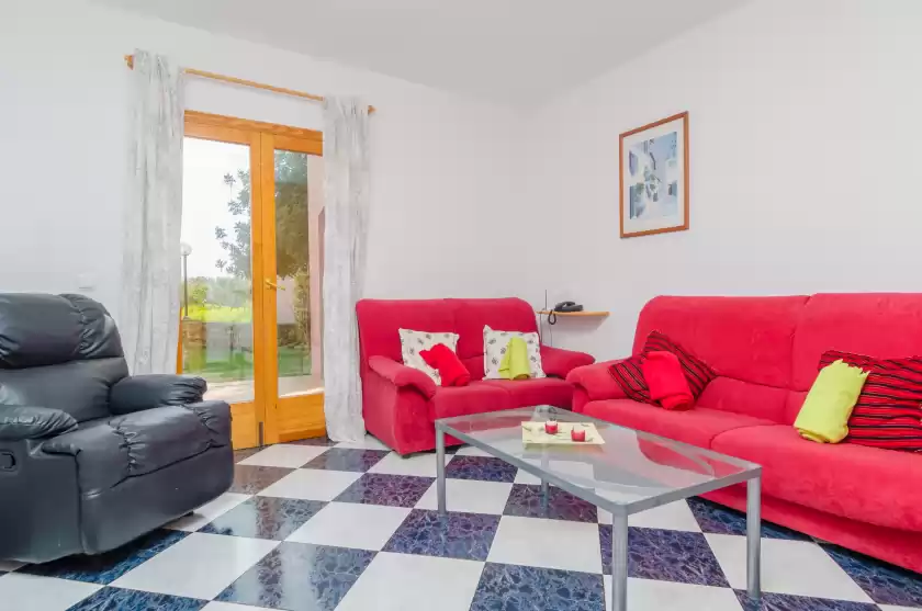 Holiday rentals in Casa campillos, Llucmajor