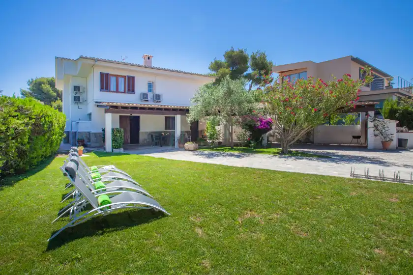 Holiday rentals in Pinar