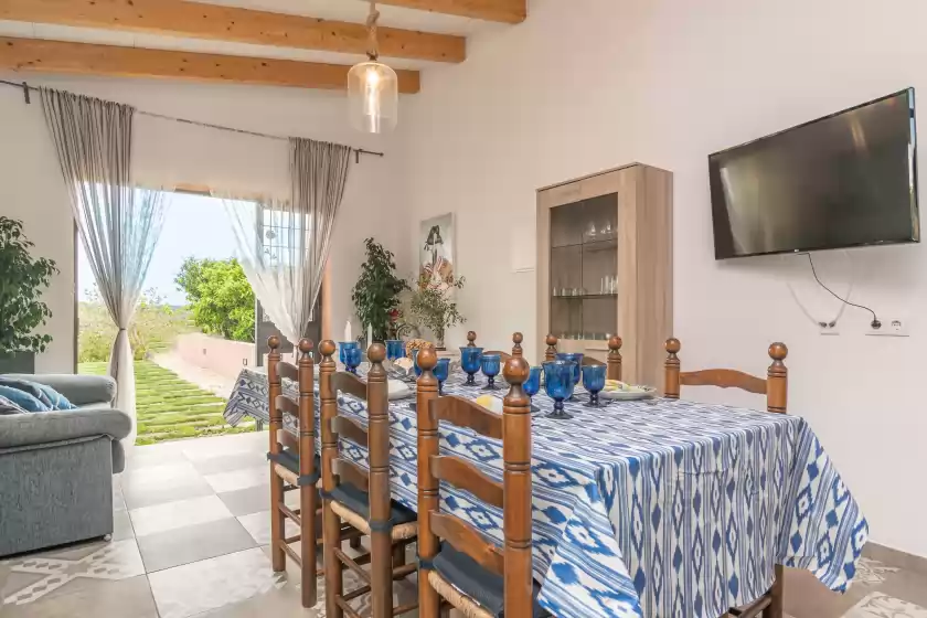 Holiday rentals in Can potdir, Ariany