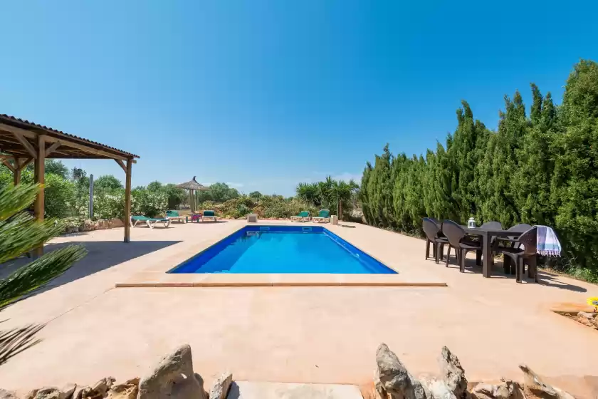 Holiday rentals in Son piris, es Llombards