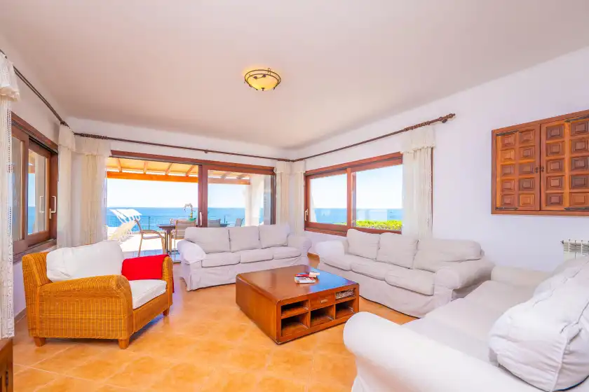 Ferienhaus auf Villa sol naixent, Cala Serena