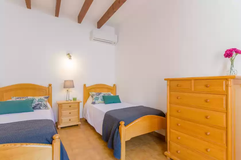 Holiday rentals in Can damia , s'Arracó