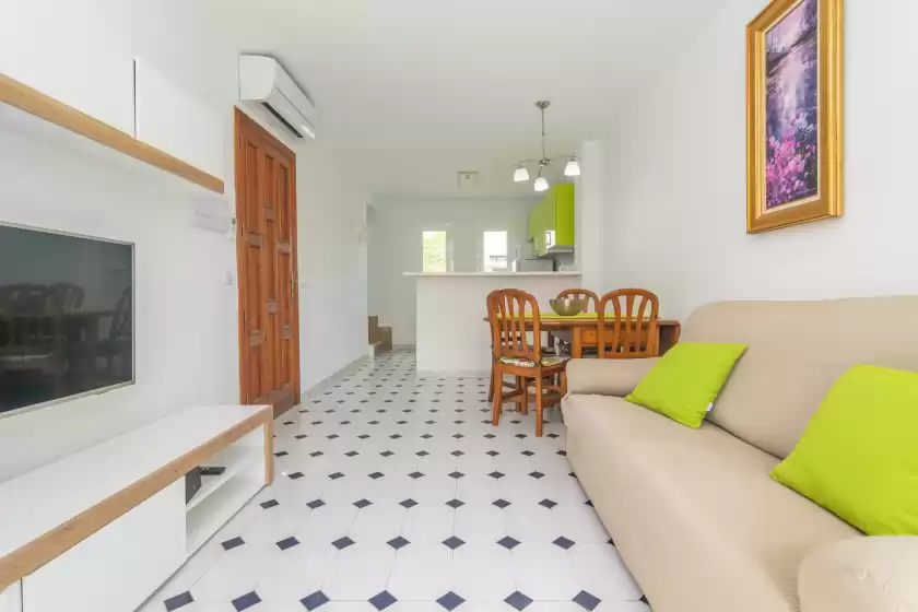 Holiday rentals in Es mallorqui, Port d'Alcúdia