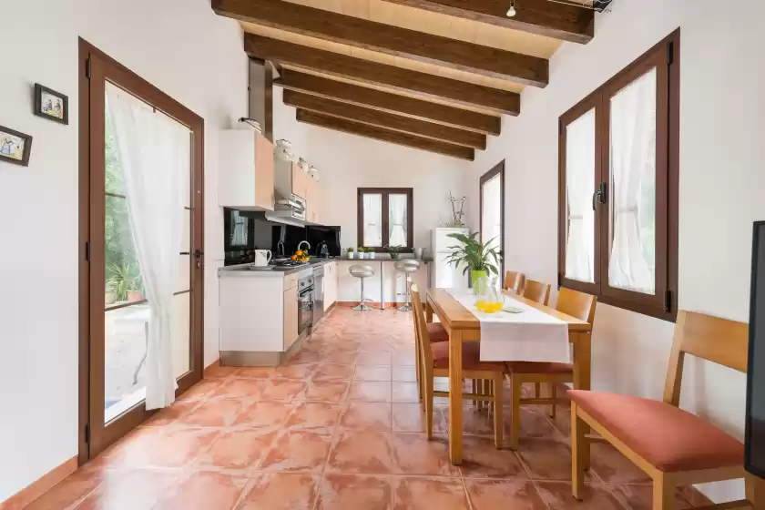 Holiday rentals in S'erissal, Costitx