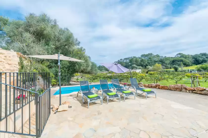 Holiday rentals in S'erissal, Costitx