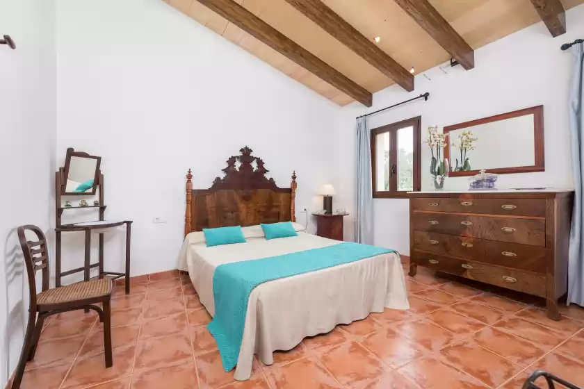 Holiday rentals in S'erissal, Costitx