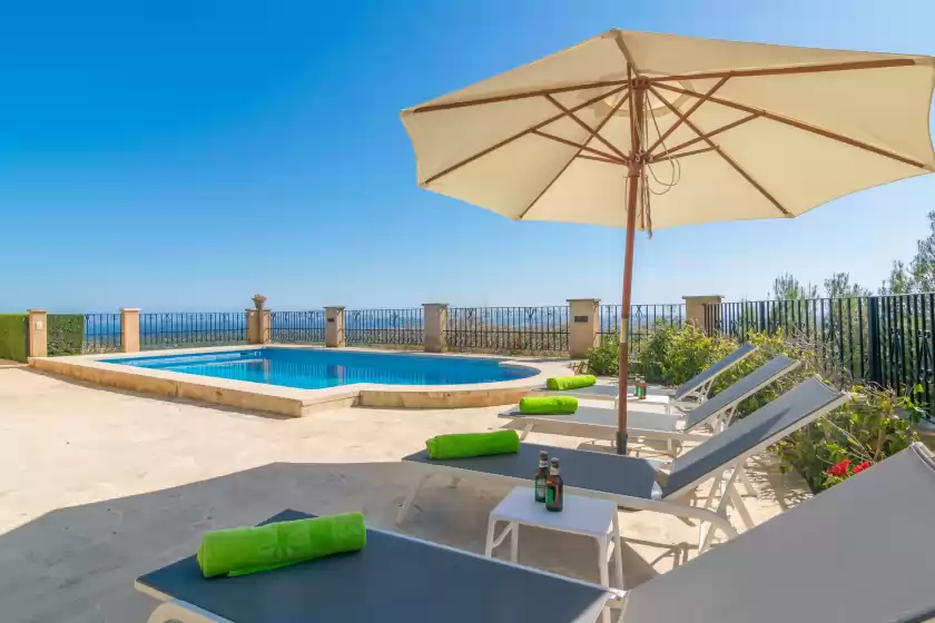 Holiday rentals in Sol i lluna, s'Horta