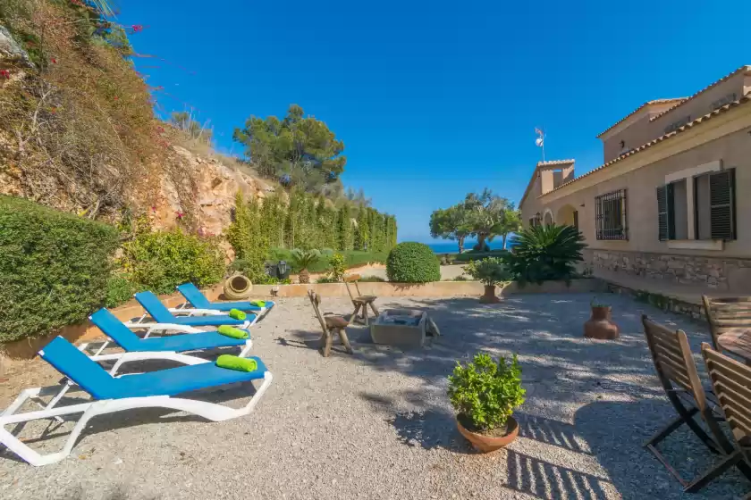Holiday rentals in Sol i lluna, s'Horta