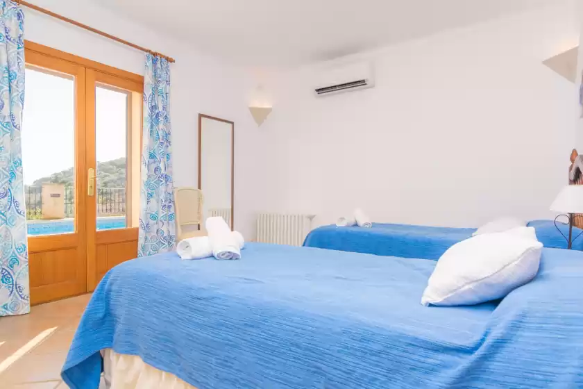 Holiday rentals in Sol i lluna, s'Horta
