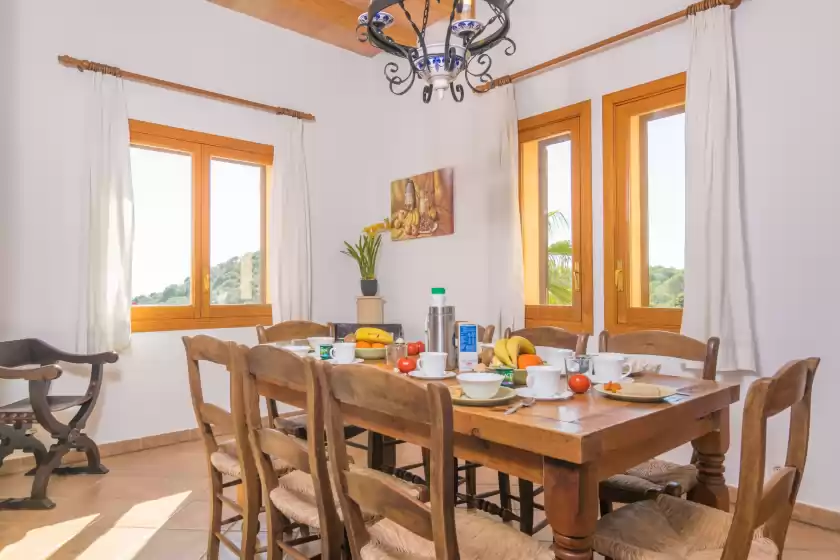 Holiday rentals in Sol i lluna, s'Horta