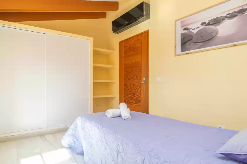 Holiday rentals in Finca palmera, ses Salines
