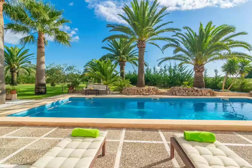 Holiday rentals in Finca palmera, ses Salines