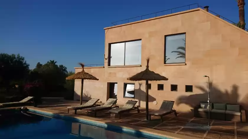 Holiday rentals in Finca palmera, ses Salines