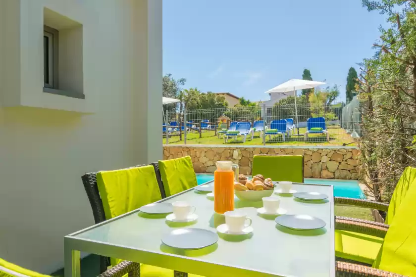 Holiday rentals in Bahamas 2, Son Serra de Marina