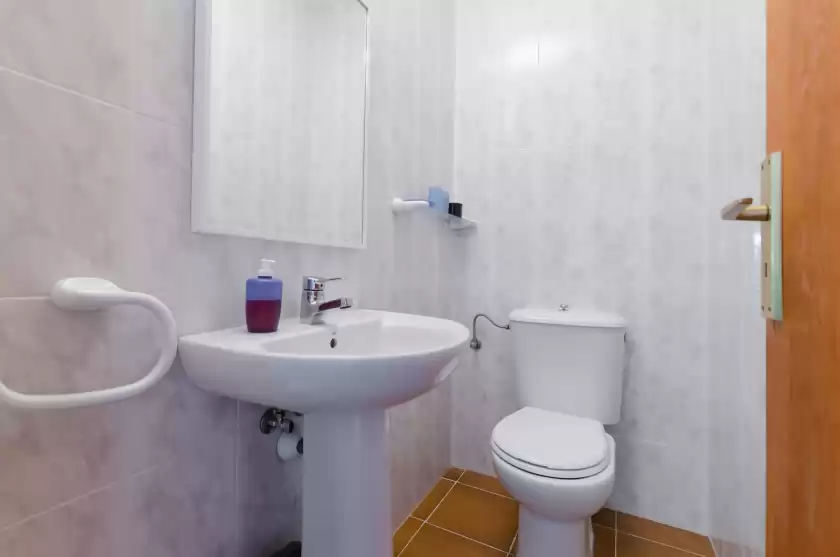 Holiday rentals in Can mestral, Badia Blava