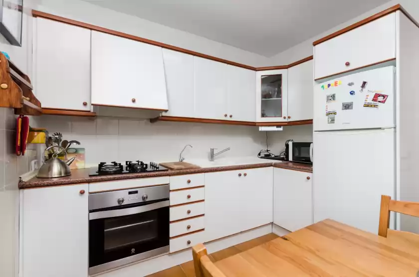 Holiday rentals in Can mestral, Badia Blava