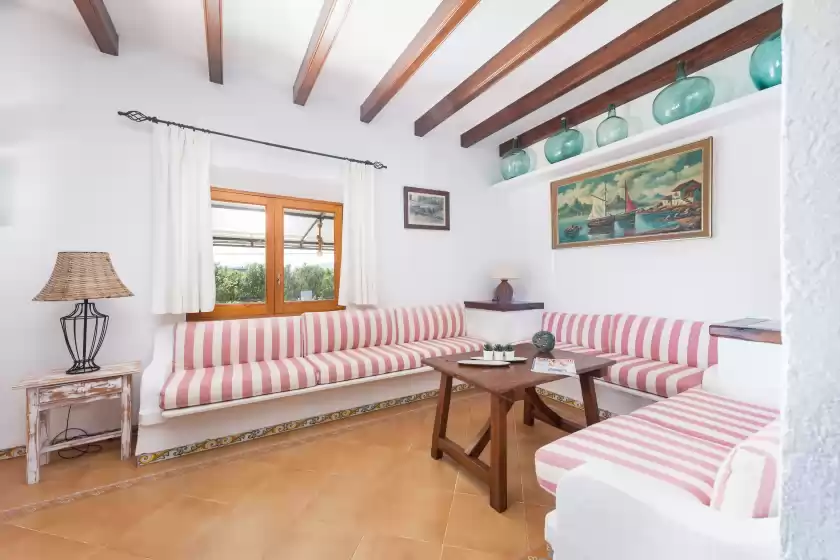 Holiday rentals in Ca'n carabassot, Pollença