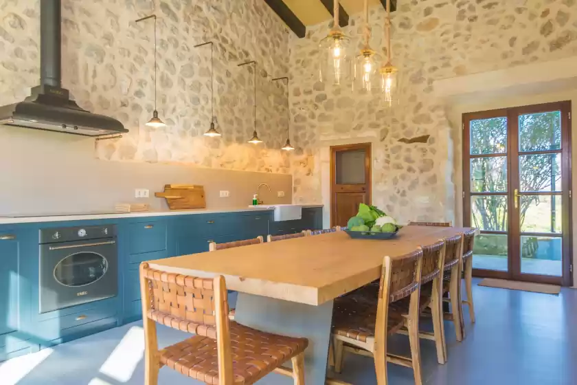 Holiday rentals in S'hort des capellà verona, Selva