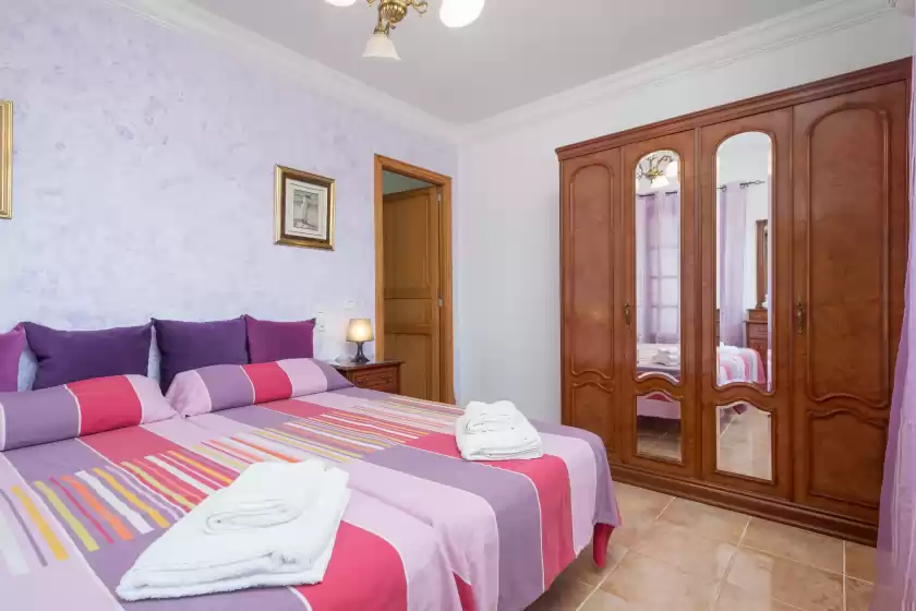 Holiday rentals in Finca calderitx, Ariany