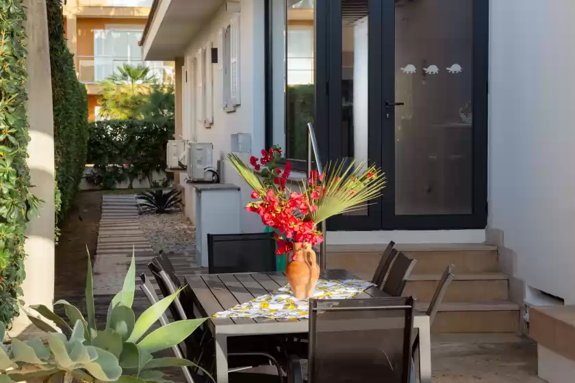 Holiday rentals in Estrel, Can Picafort