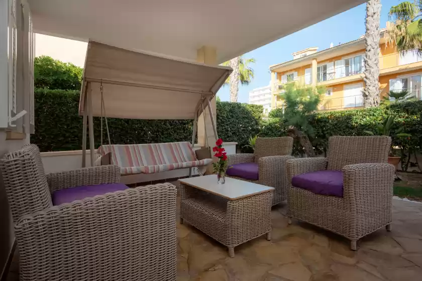Holiday rentals in Estrel, Can Picafort
